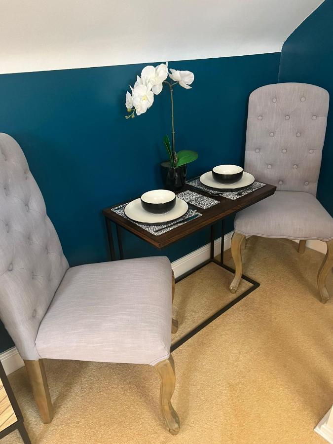 Boutique Shrewsbury Suites Экстерьер фото